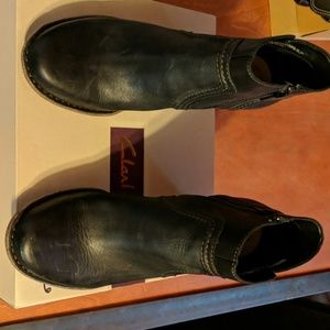 Clarks leather booties 9 BNIB